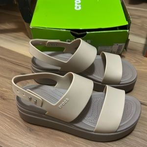 Crocs Low Wedge Brooklyn Sandal. Champagne Color. Size 7. Only worn two times.